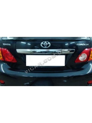 Планка над номером Toyota Corolla (2010+)