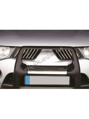 Накладки на решетку радиатора Mitsubishi L200