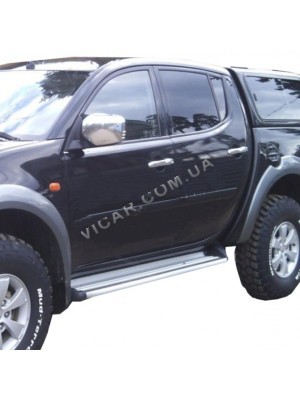 Накладки на ручки Mitsubishi L-200 (2006...)