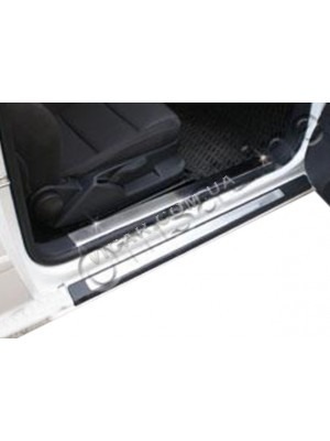 Накладки на пороги Audi A3 (2004...)