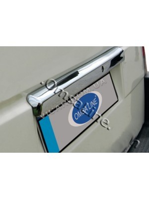 Планка на крышку багажника Volkswagen Transporter Caravelle T4