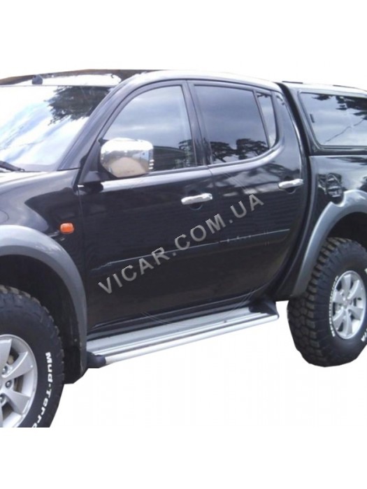 Накладки на ручки Mitsubishi L-200 (2006...)