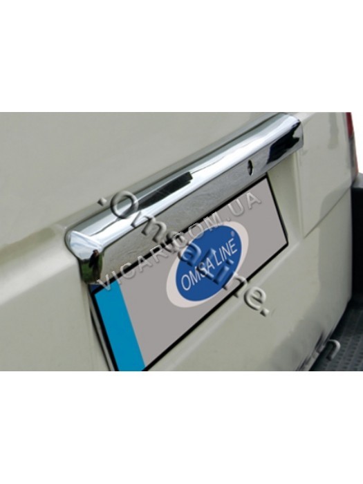 Планка на крышку багажника Volkswagen Transporter Caravelle T4